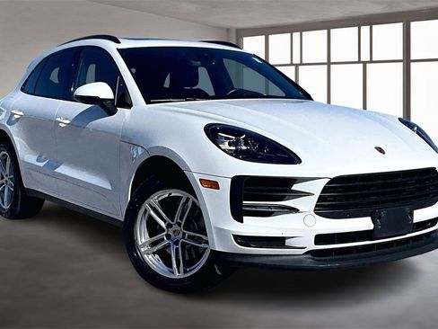 Used 2020 Porsche Macan image 11