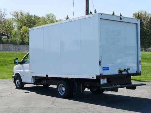 New 2025 Chevrolet Express 3500 w/ Power Convenience Package RWD image 4