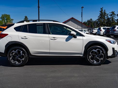 Used 2021 Subaru Crosstrek 2.5i Limited w/ Moonroof Package 2 AWD/4WD image 9