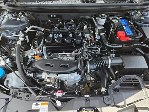 Used 2025 Honda Accord SE image 34