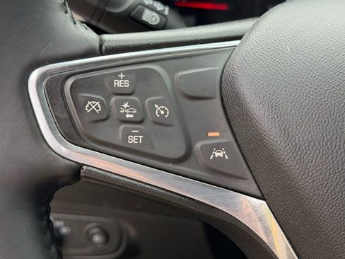 Used 2020 Chevrolet Equinox LT image 23