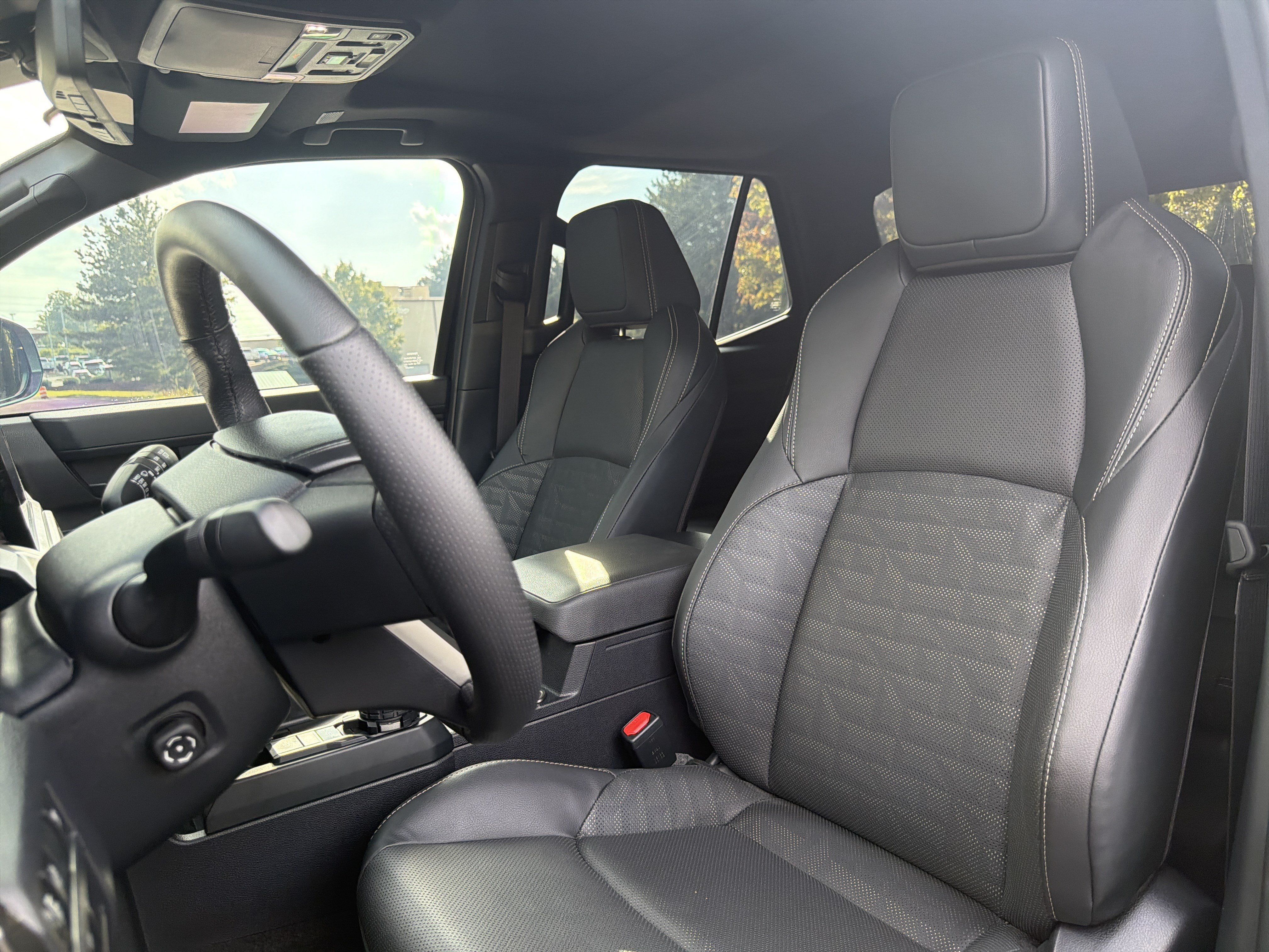 Used 2025 Toyota 4Runner TRD Off-Road Premium w/ Tow Technology Package AWD/4WD image 7