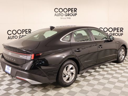 Certified 2026 Hyundai Sonata SE FWD image 19