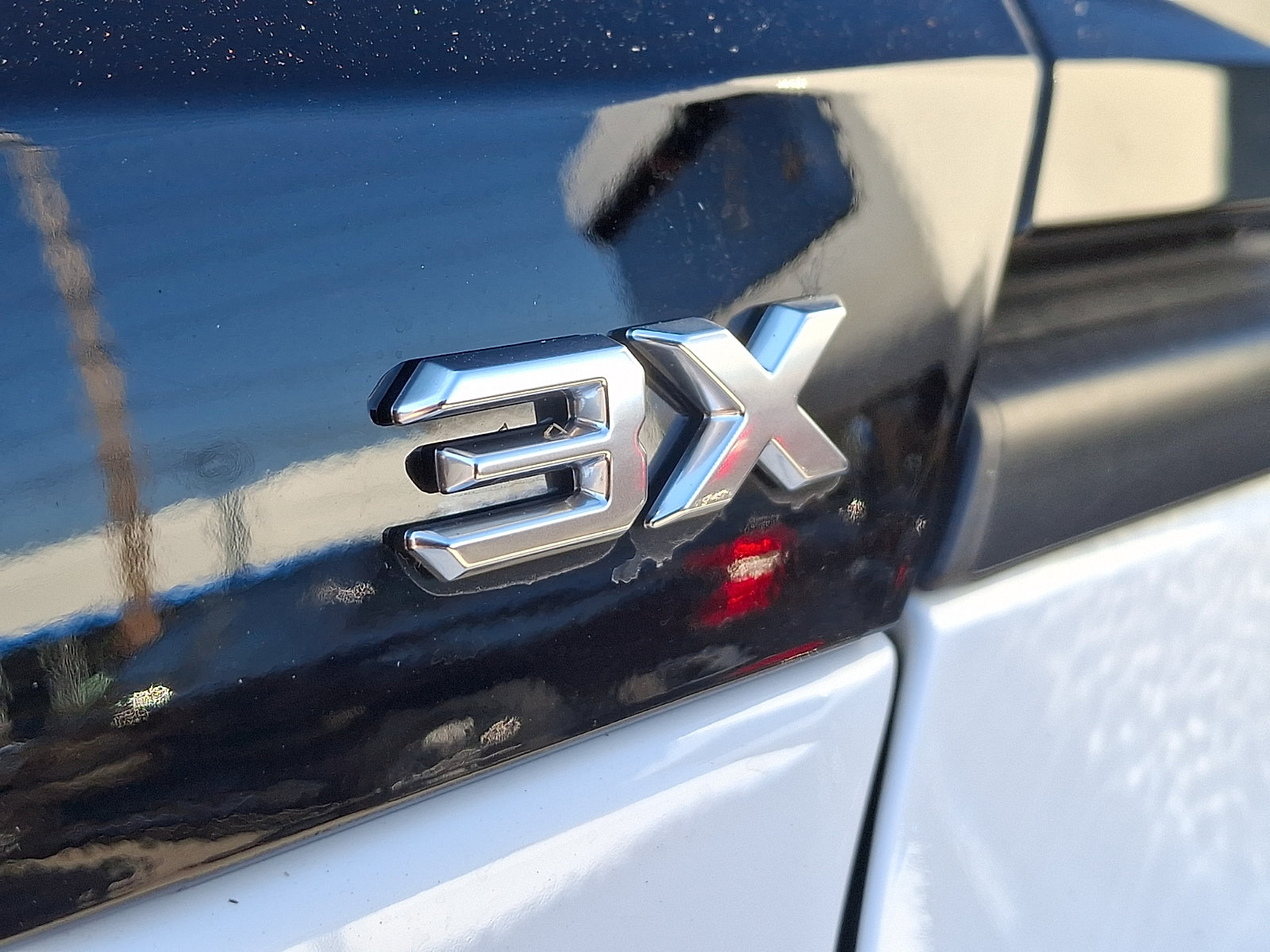 Used 2025 GMC Hummer EV 3X AWD/4WD image 35