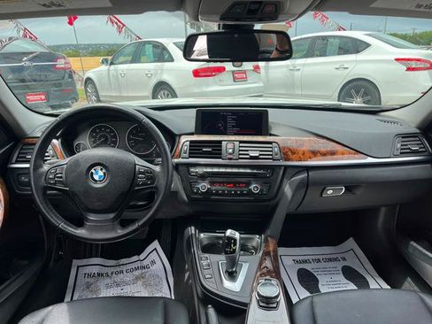 Used 2014 BMW 320i Sedan RWD image 18