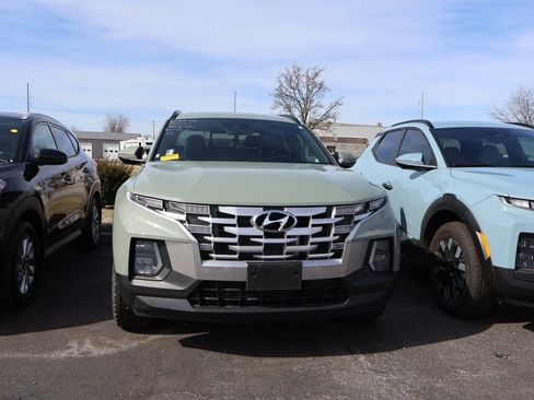 Used 2022 Hyundai Santa Cruz SEL Premium w/ Cargo Package image 7