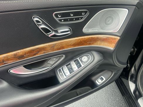 Used 2014 Mercedes-Benz S 550 Sedan image 13