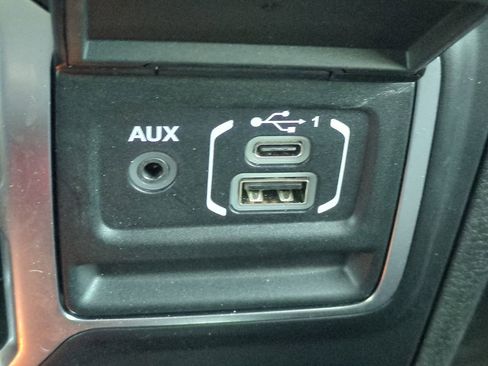 Certified 2024 Jeep Wrangler Willys image 20