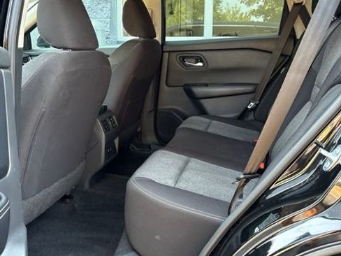 Used 2025 Nissan Rogue SV AWD/4WD image 6