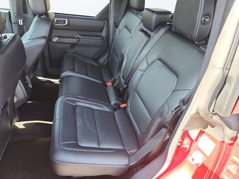 New 2026 Ford Bronco Outer Banks w/ Sasquatch Package AWD/4WD image 25