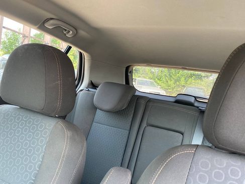 Used 2021 Chevrolet Trax LS FWD image 22