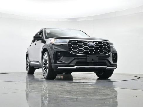 New 2026 Ford Explorer Platinum w/ LUX Leather Package AWD/4WD image 36