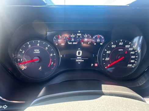 Used 2020 Chevrolet Camaro SS RWD image 12