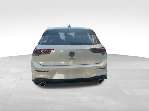 New 2026 Volkswagen GTI SE image 4