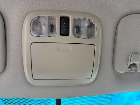 Used 2011 Ford Fusion SEL w/ 302A Rapid Spec Order Code image 26