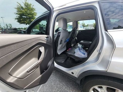 Used 2014 Ford Escape Titanium w/ Equipment Group 401A FWD image 19