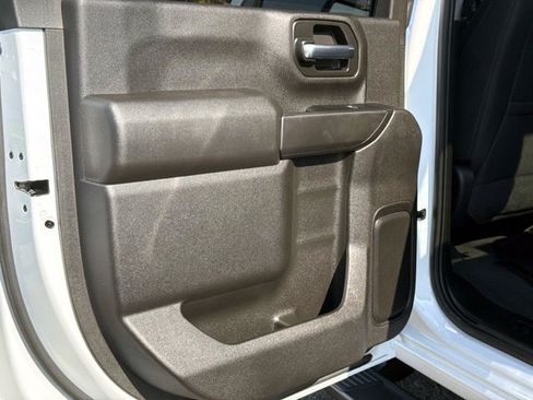 Used 2025 Chevrolet Silverado 2500 Custom w/ Custom Value Package AWD/4WD image 12
