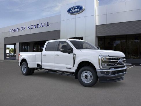 New 2026 Ford F350 XLT w/ XLT Premium Package AWD/4WD image 7