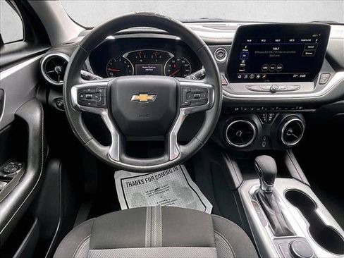 Used 2023 Chevrolet Blazer LT FWD image 7