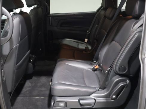 Used 2025 Honda Odyssey Sport-L image 18
