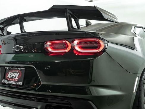Used 2020 Chevrolet Camaro ZL1 image 13