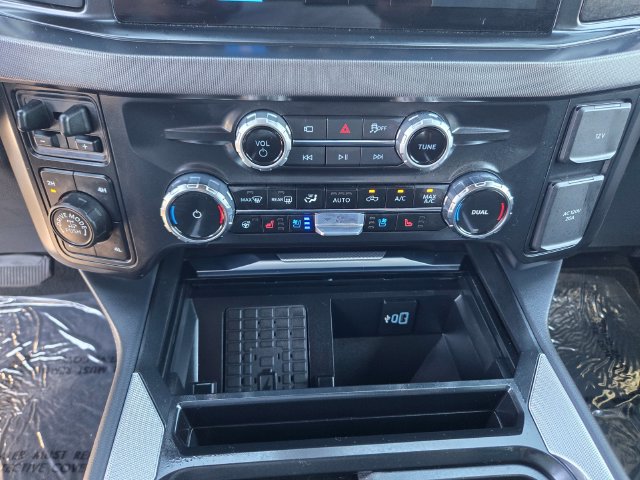 Used 2026 Ford F350 Platinum w/ Tremor Off-Road Package AWD/4WD image 15