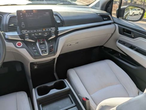 Used 2020 Honda Odyssey EX image 17