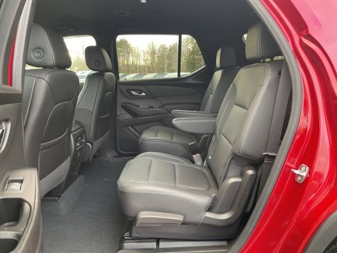 Certified 2024 Chevrolet Traverse LT image 29