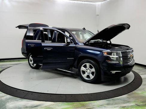 Used 2018 Chevrolet Tahoe Premier image 10