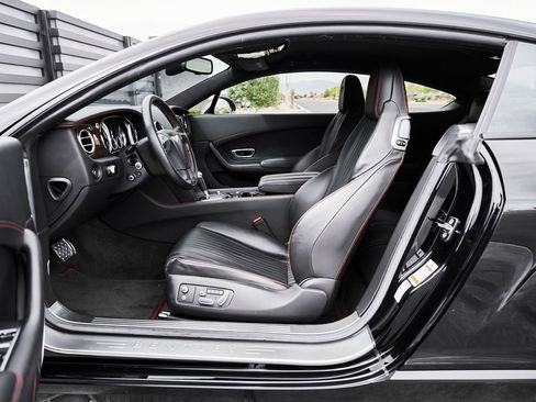 Used 2016 Bentley Continental GT AWD/4WD image 30