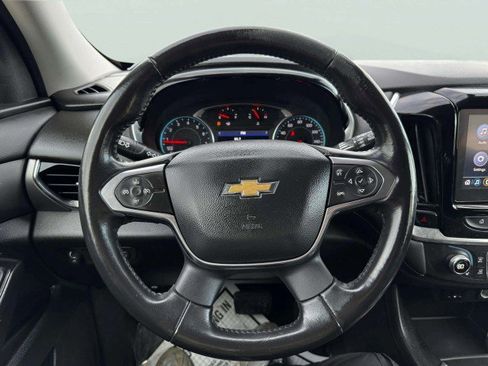 Used 2020 Chevrolet Traverse LT image 28