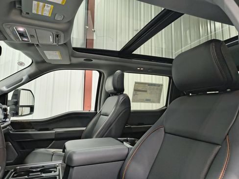 New 2026 Ford F350 Lariat w/ Black Appearance Package AWD/4WD image 18
