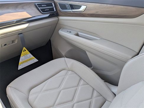 New 2026 Volkswagen Atlas SE image 19