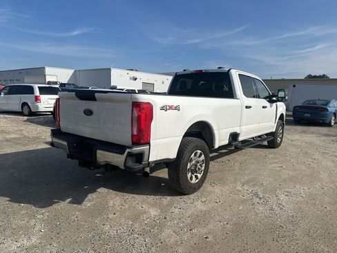 Used 2023 Ford F250 XLT image 5