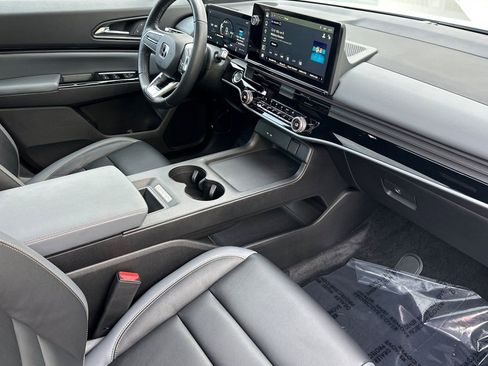 Used 2024 Honda Prologue Touring image 19