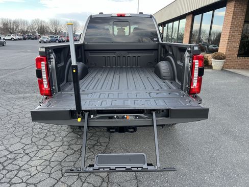 New 2026 Ford F350 XLT w/ XLT Premium Package AWD/4WD image 10