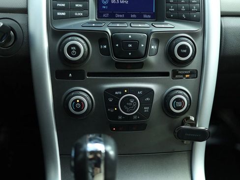 Used 2014 Ford Edge SEL w/ Equipment Group 204A FWD image 22