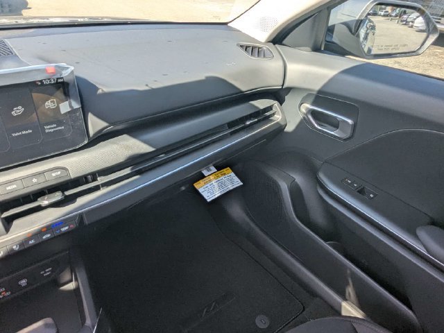 New 2027 Kia K4 FWD image 17