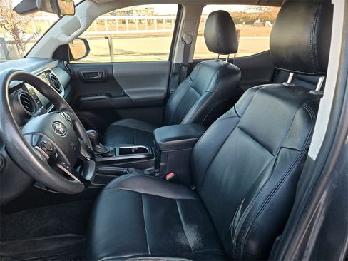 Used 2021 Toyota Tacoma SR w/ SR Convenience Package image 24