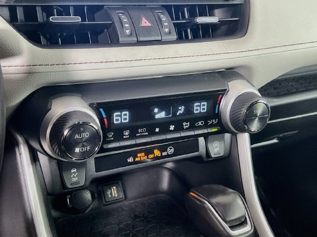 Used 2024 Toyota RAV4 XLE Premium FWD image 12