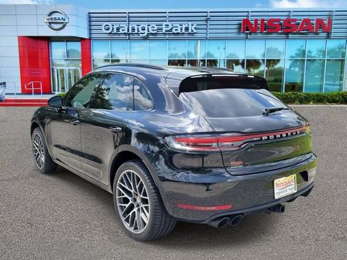 Used 2020 Porsche Macan Turbo AWD/4WD image 3