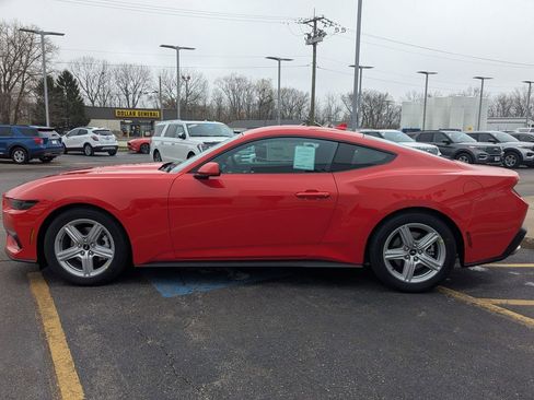 New 2026 Ford Mustang Coupe image 3
