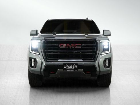 Used 2023 GMC Yukon XL AT4 w/ AT4 Premium Plus Package image 8