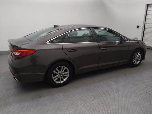 Used 2015 Hyundai Sonata SE w/ Option Group 09 FWD image 10