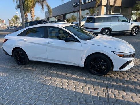 New 2026 Hyundai Elantra SEL Sport Premium image 5