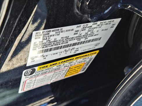 Used 2024 Ford Expedition Max XLT image 23