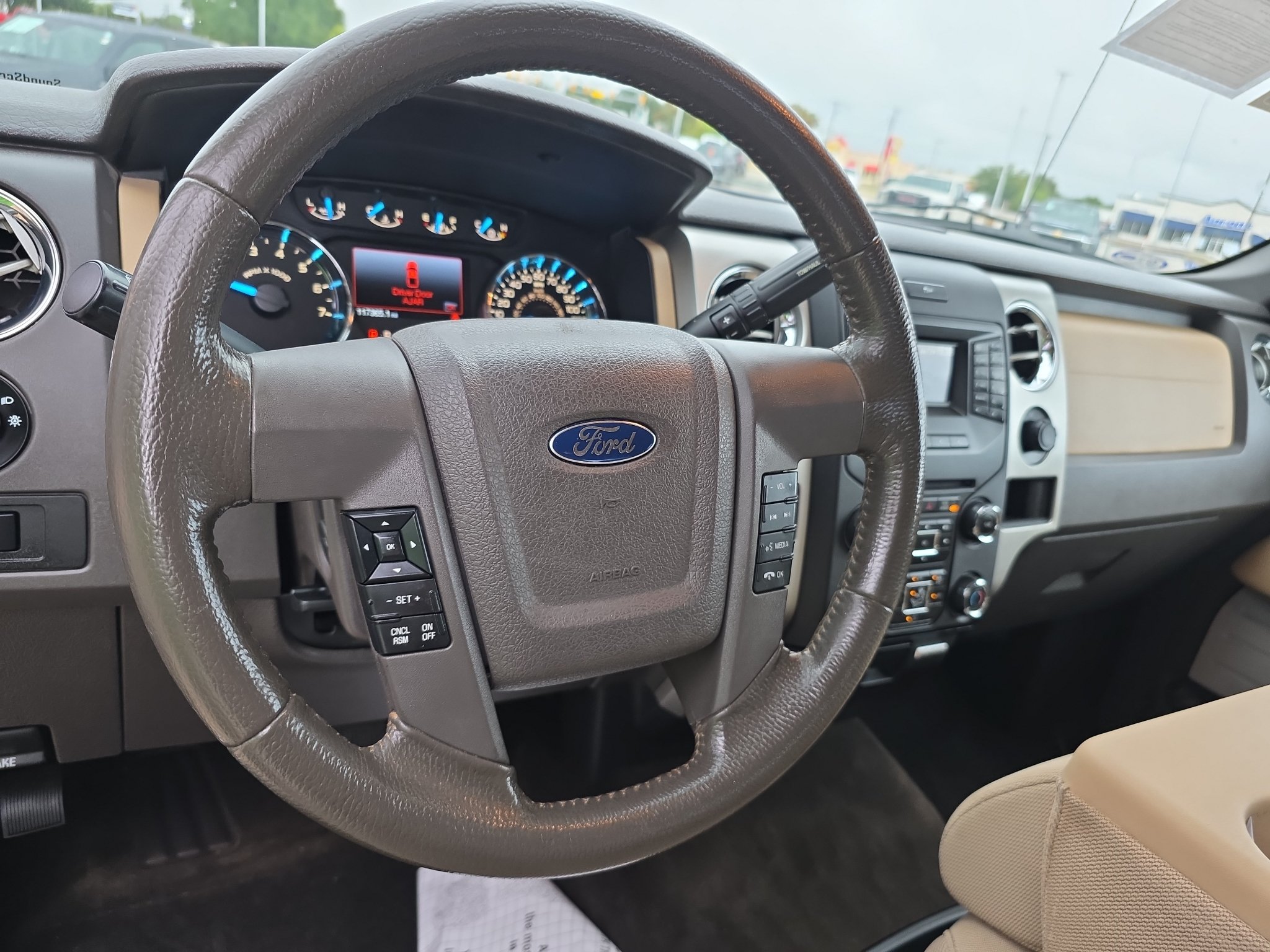 Used 2014 Ford F150 XLT w/ Equipment Group 302A Luxury RWD image 13