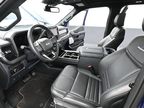 Used 2026 Ford F250 Platinum w/ FX4 Off-Road Package AWD/4WD image 24