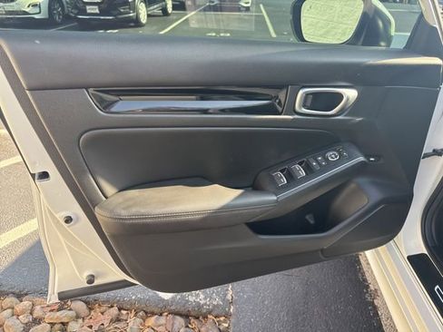 Used 2024 Honda Civic Touring image 13