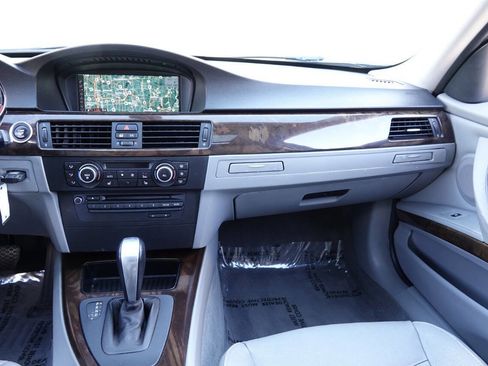 Used 2011 BMW 335d Sedan RWD image 70